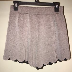Ladies NWOT scalloped shorts.